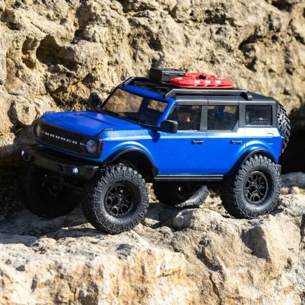 AXIAL 1/24 SCX24 2021 Ford Bronco 4WD Truck Brushed RTR, Blue - Image 6